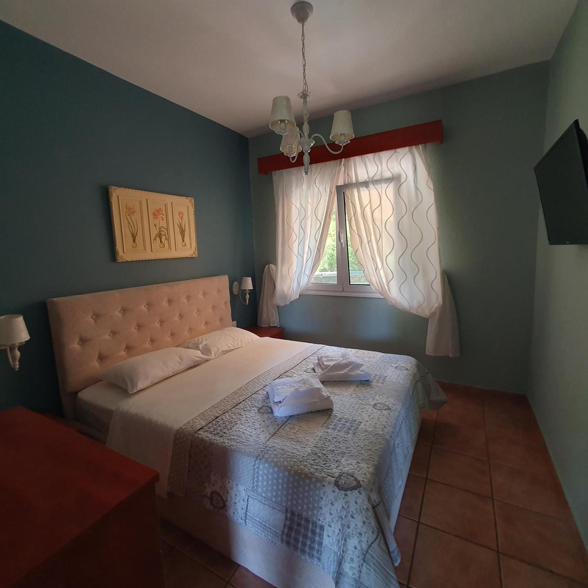 Agrili Apartments & Rooms เอเลีย ห้อง รูปภาพ
